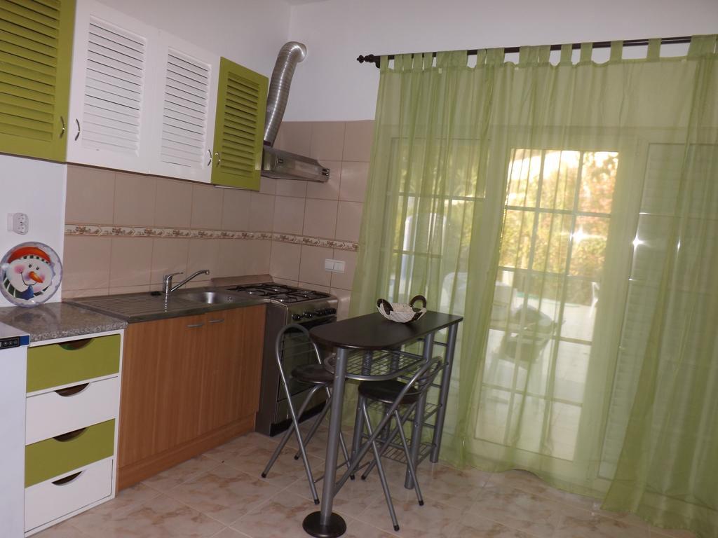 Villa Casa Pinheiromar Albufeira Habitación foto